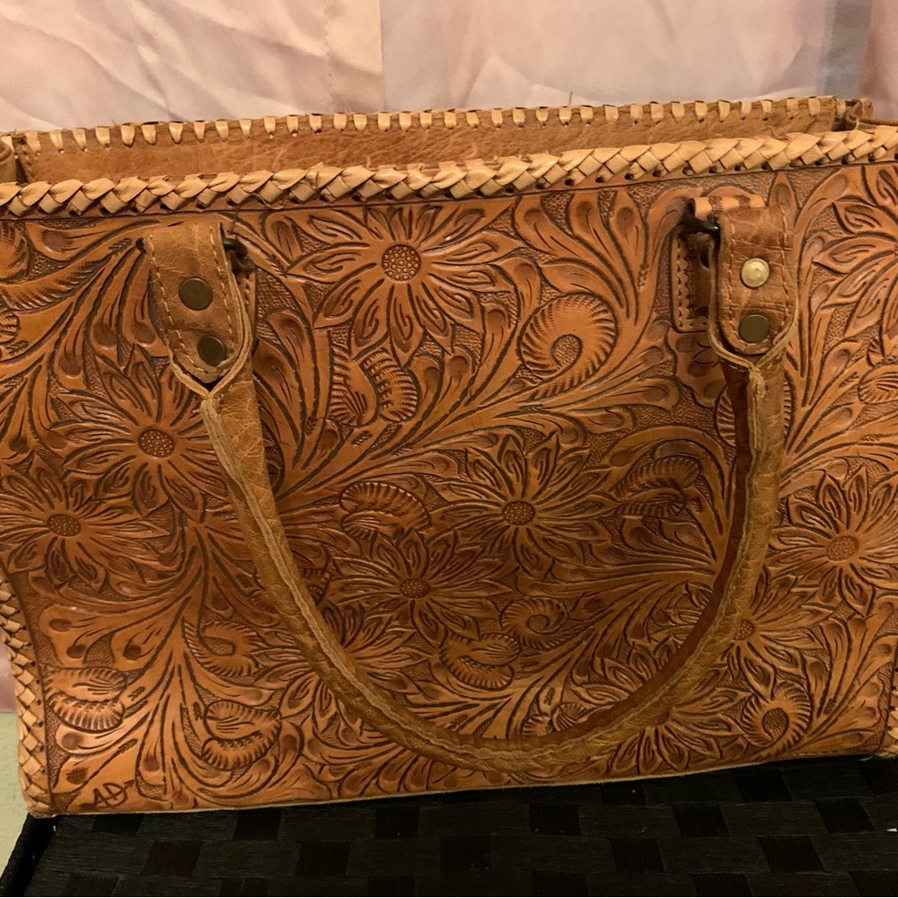 American Darling Tote View 2